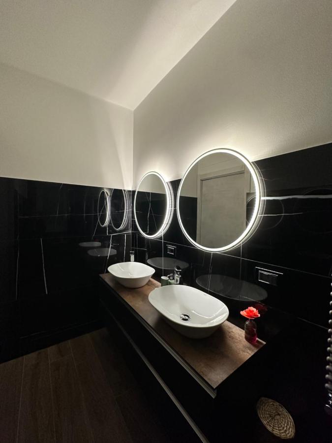 Green Apartment Pioltello Екстер'єр фото